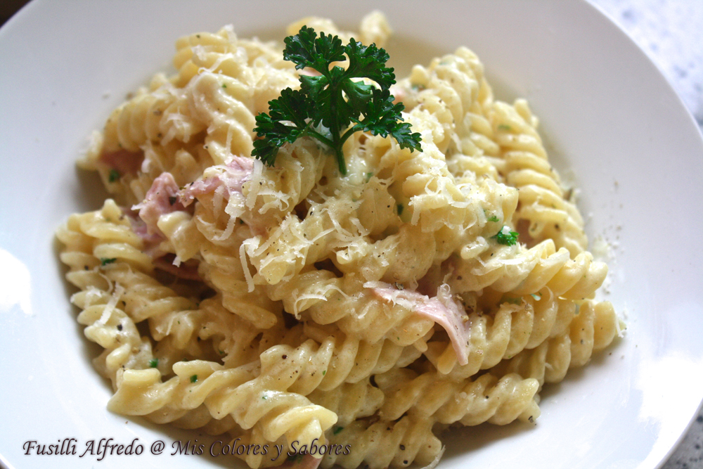 Fusilli Alfredo
